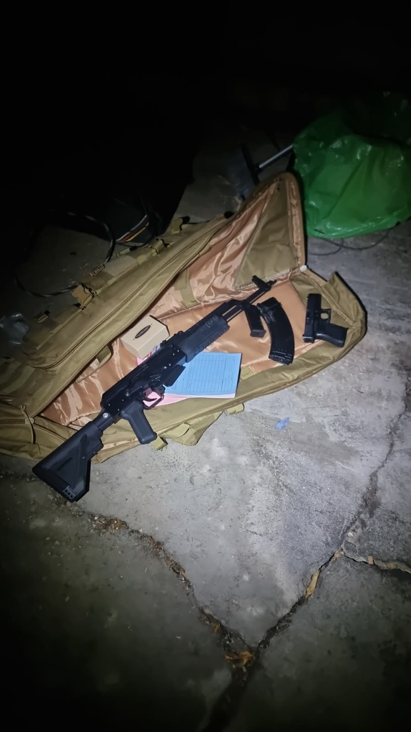 חלק מהאמל"ח שנתפס