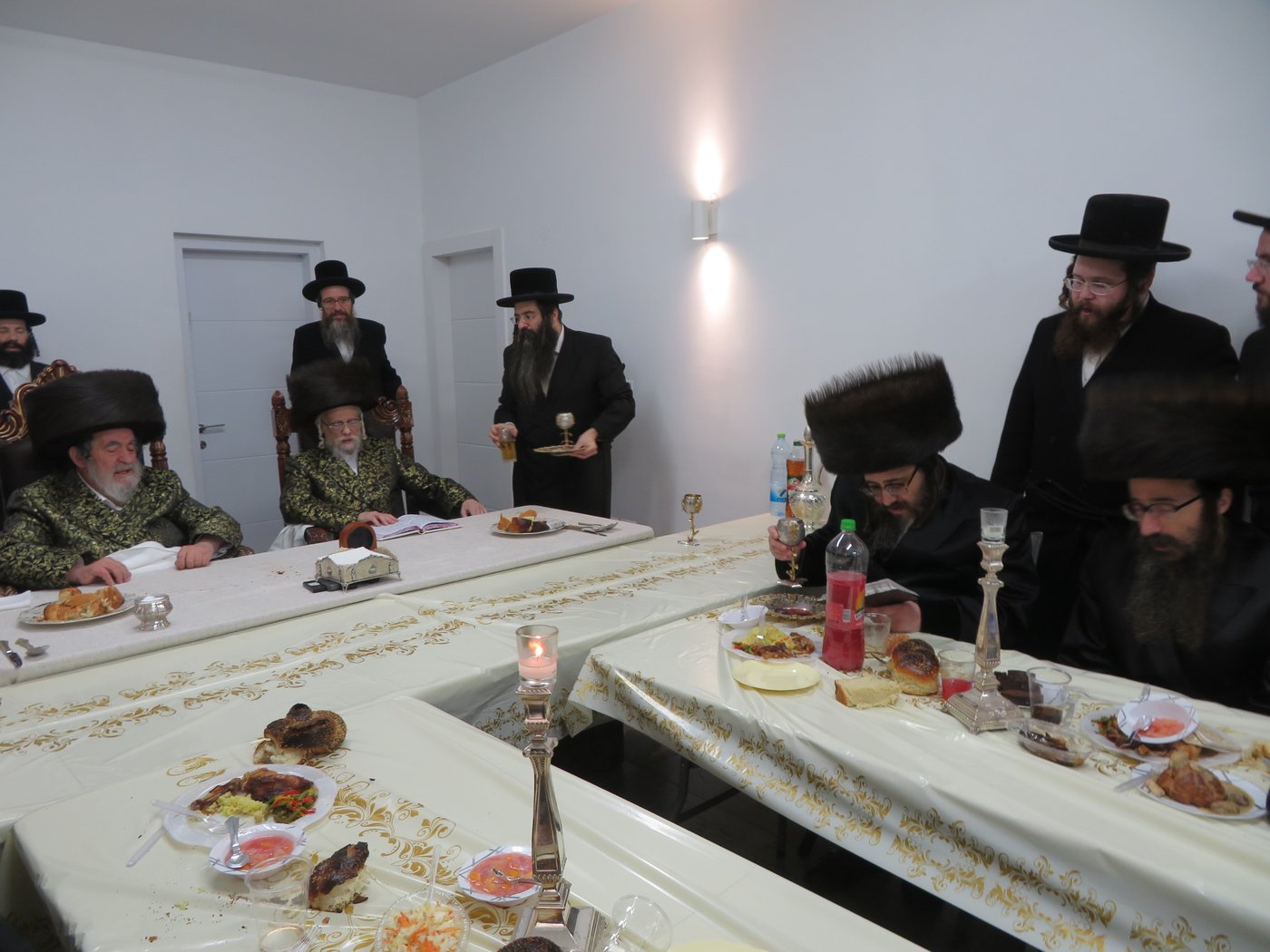 שמחת הברית לנין האדמו"רים מויז'ניץ וסערט ויז'ניץ