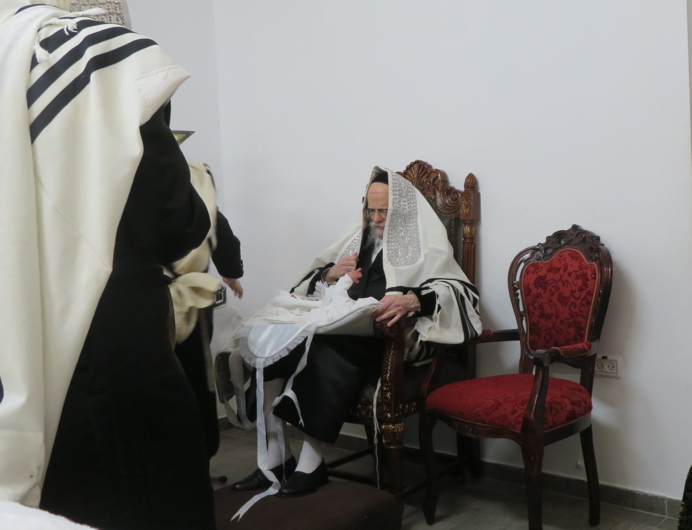 שמחת הברית לנין האדמו"רים מויז'ניץ וסערט ויז'ניץ