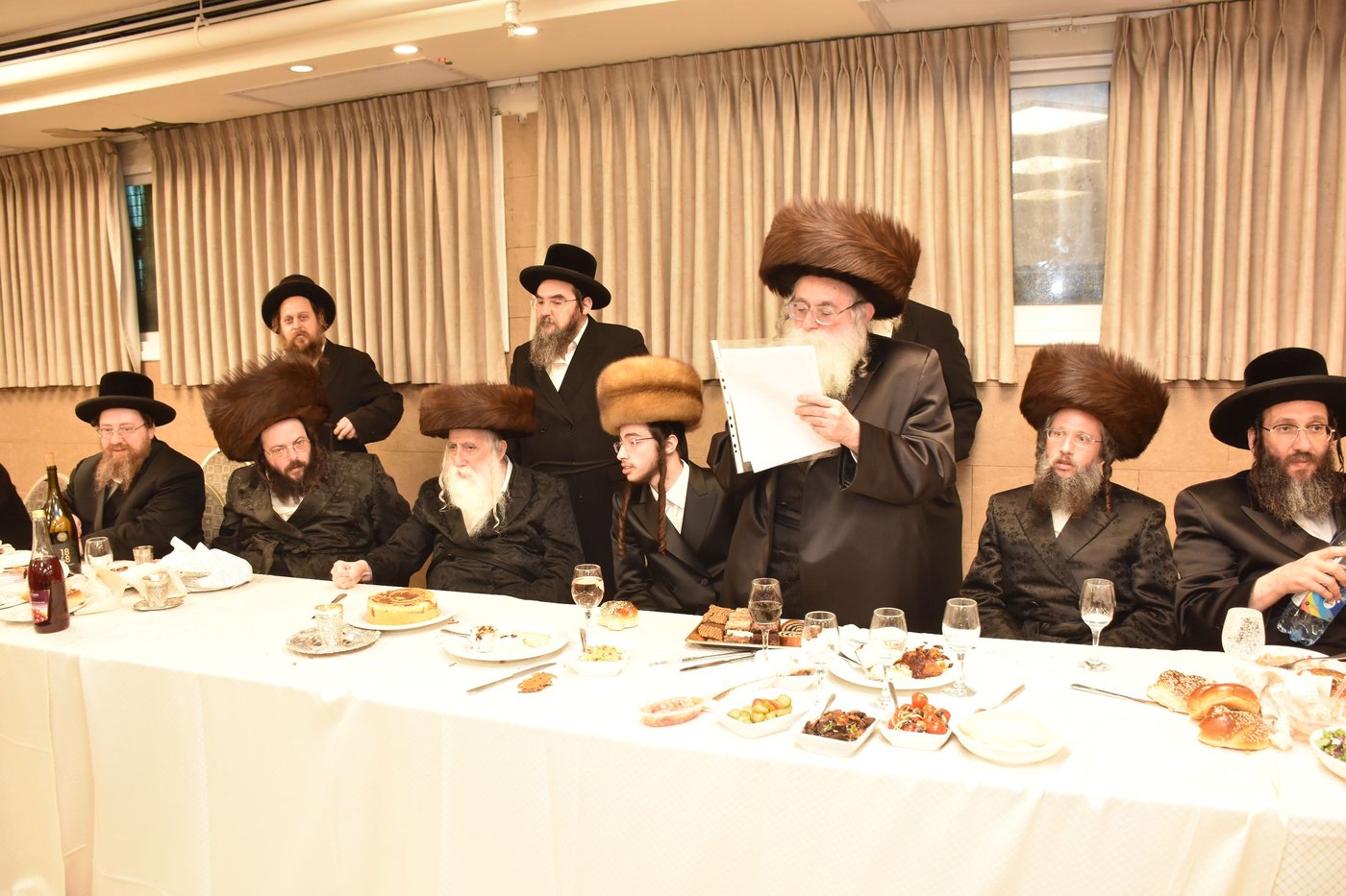 שמחת בית מכנובקא בעלזא - שאץ