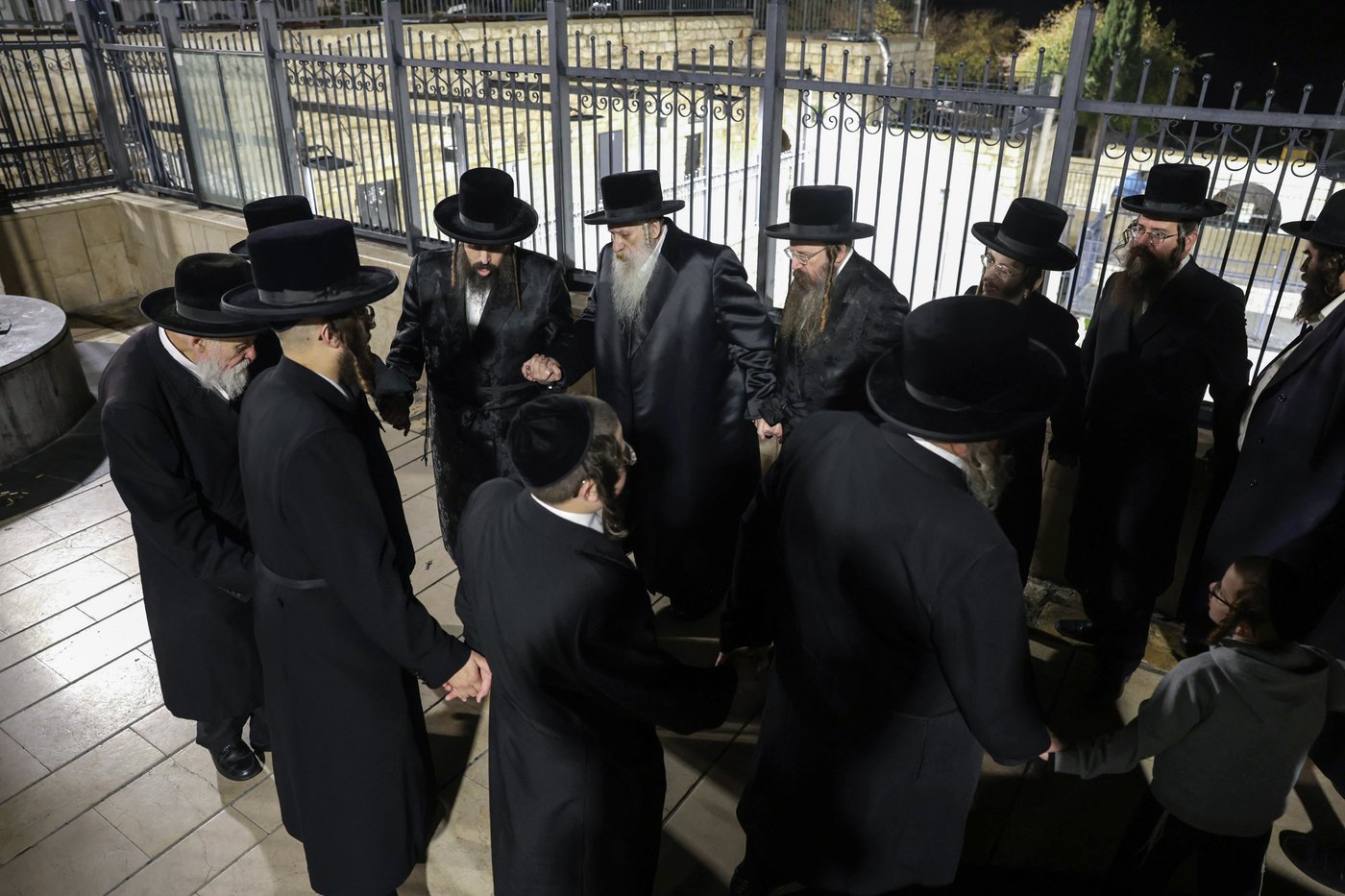 שמחת החלאקה לנין האדמו"ר מטשארנאביל במירון