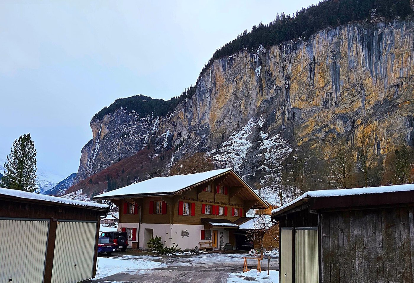 עמק לאוטרברונן בשוויץ