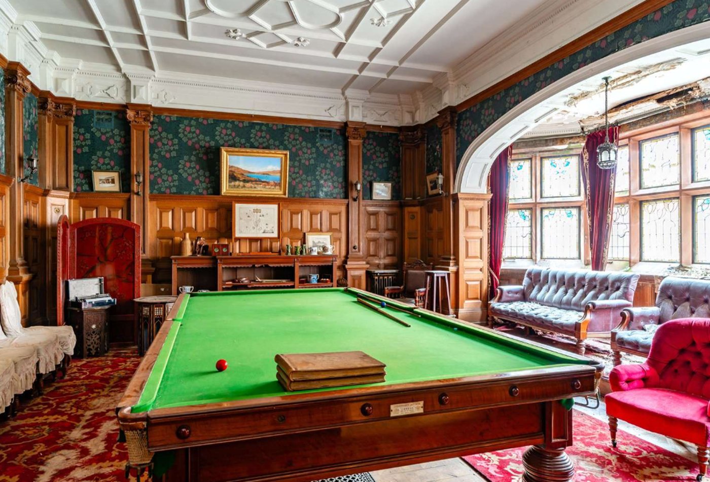 מראות הטירה