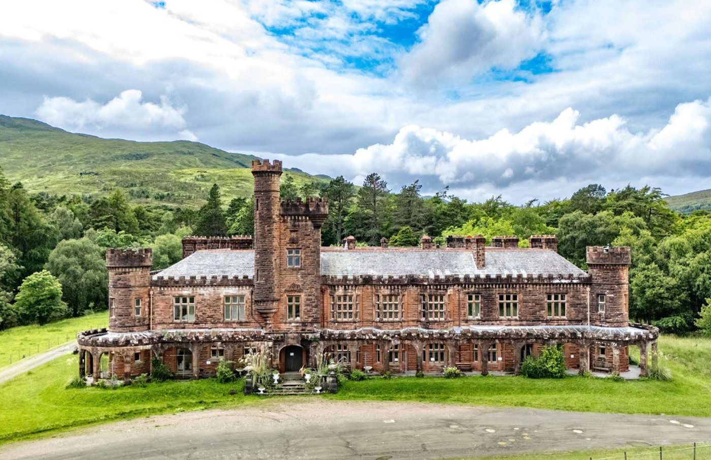 מראות הטירה