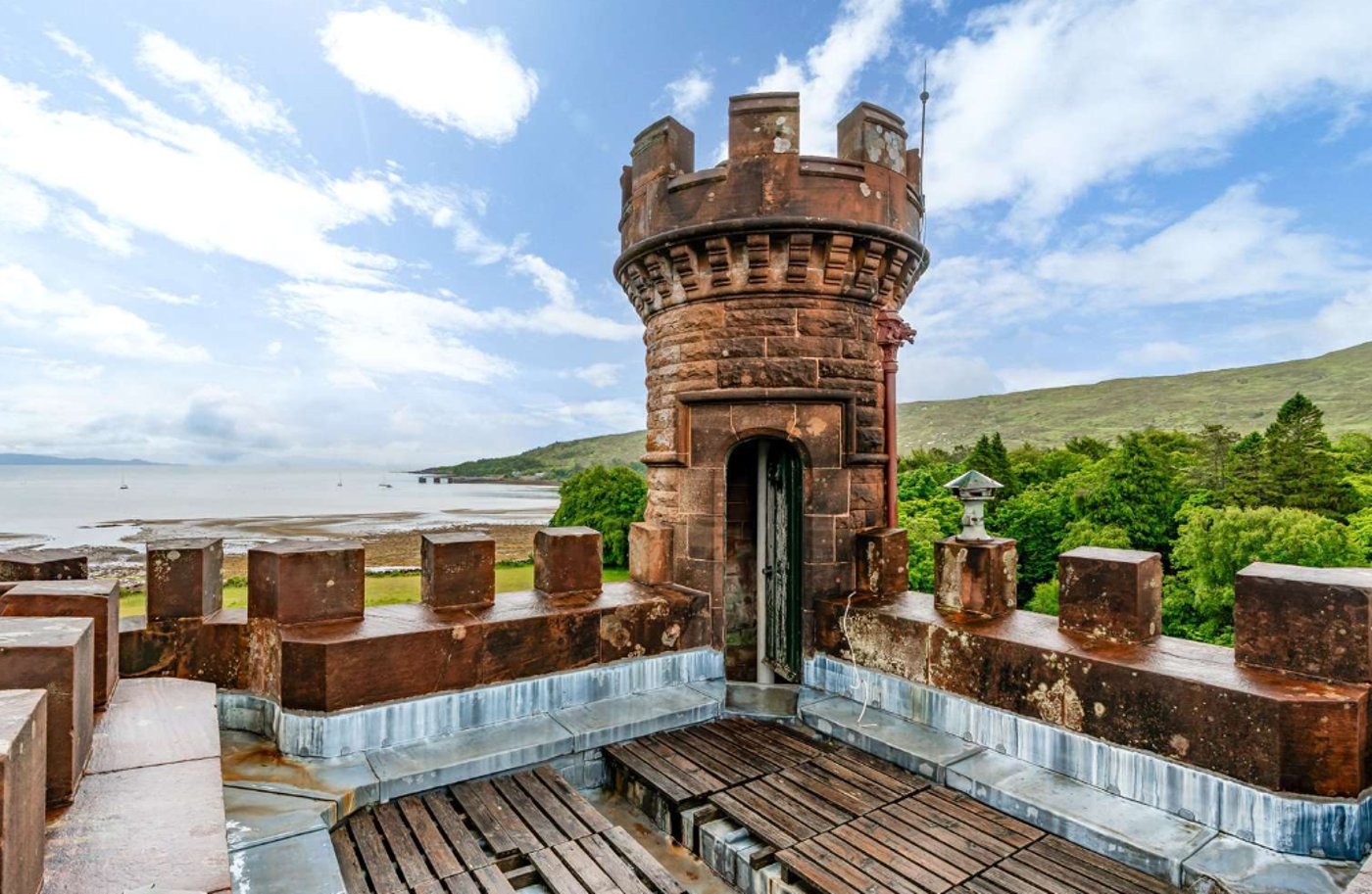 מראות הטירה