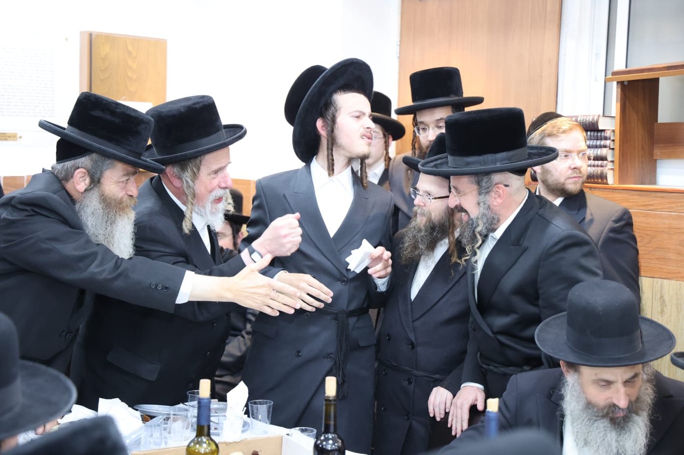 שמחת בית חיי נפש, בנו של הגר"ב ווייס התארס