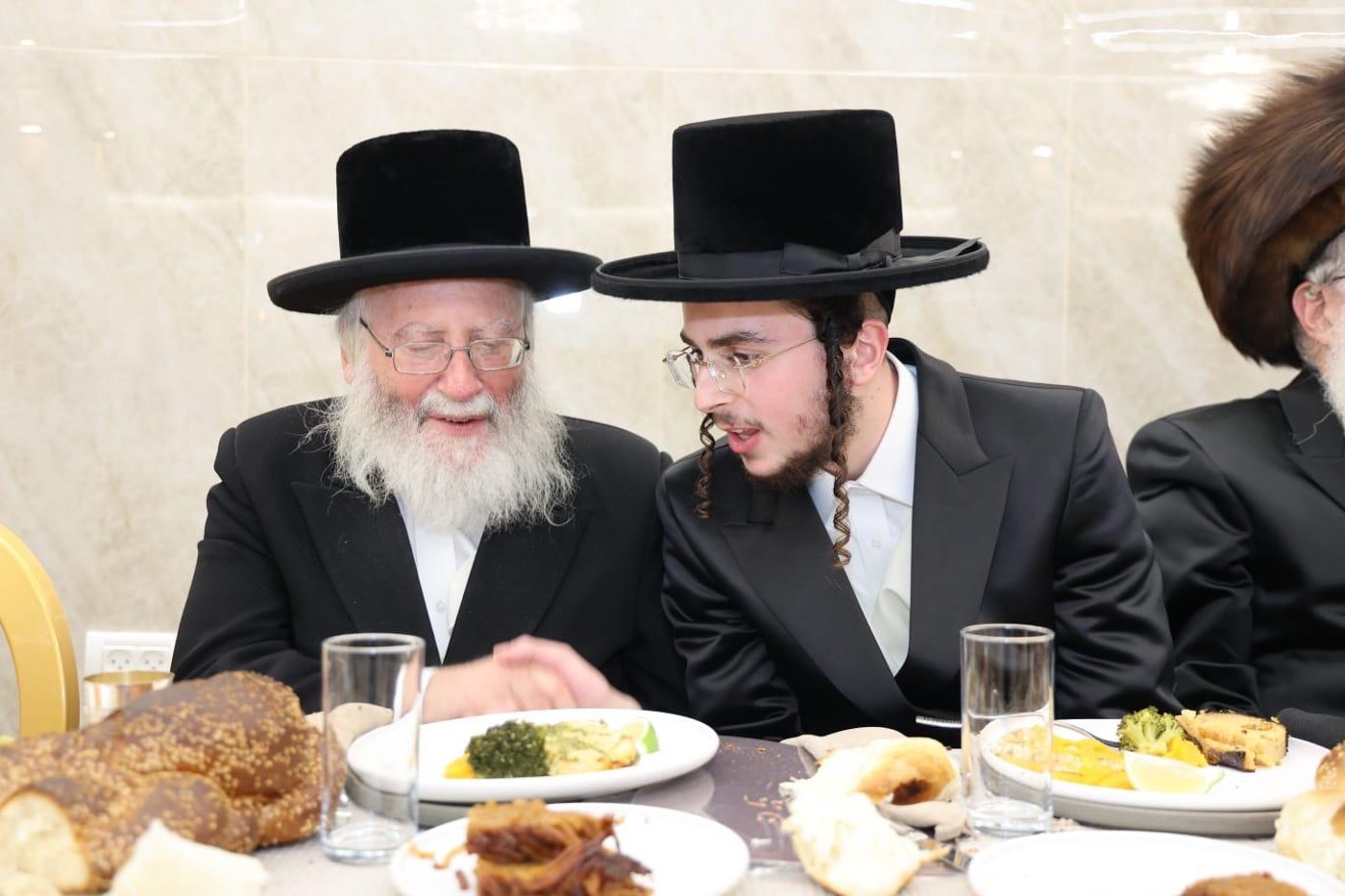 שמחת בית חיי נפש, בנו של הגר"ב ווייס התארס