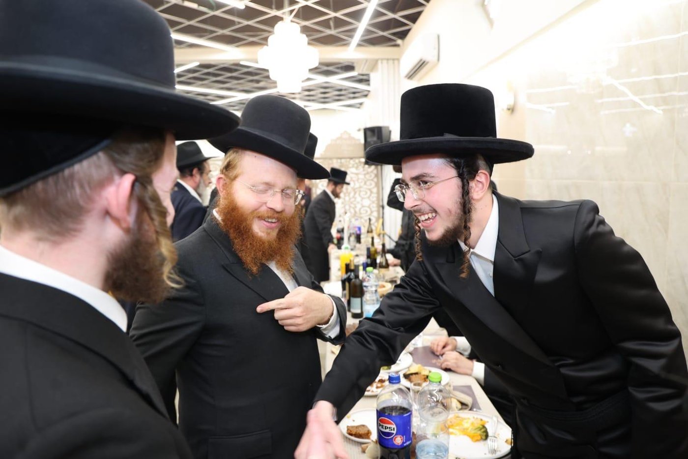 שמחת בית חיי נפש, בנו של הגר"ב ווייס התארס