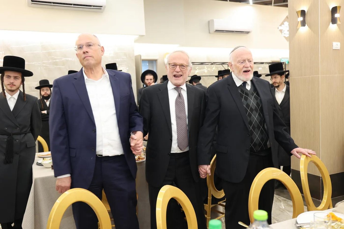 שמחת בית חיי נפש, בנו של הגר"ב ווייס התארס