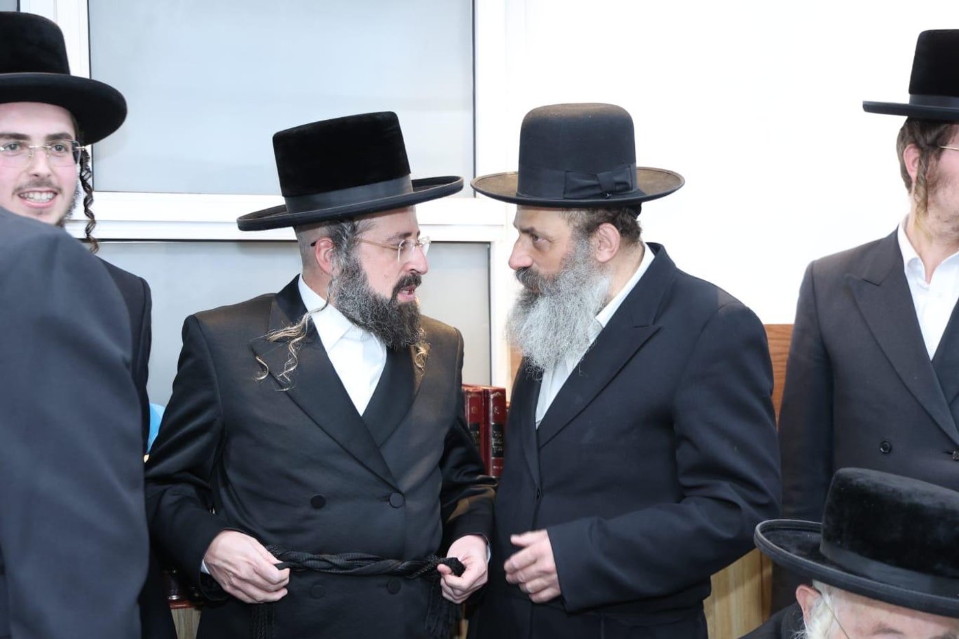 שמחת בית חיי נפש, בנו של הגר"ב ווייס התארס