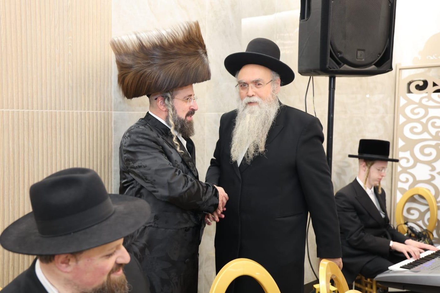 שמחת בית חיי נפש, בנו של הגר"ב ווייס התארס