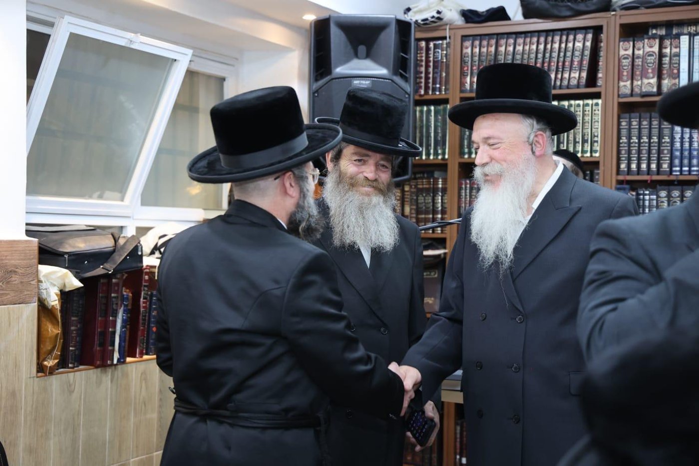 שמחת בית חיי נפש, בנו של הגר"ב ווייס התארס