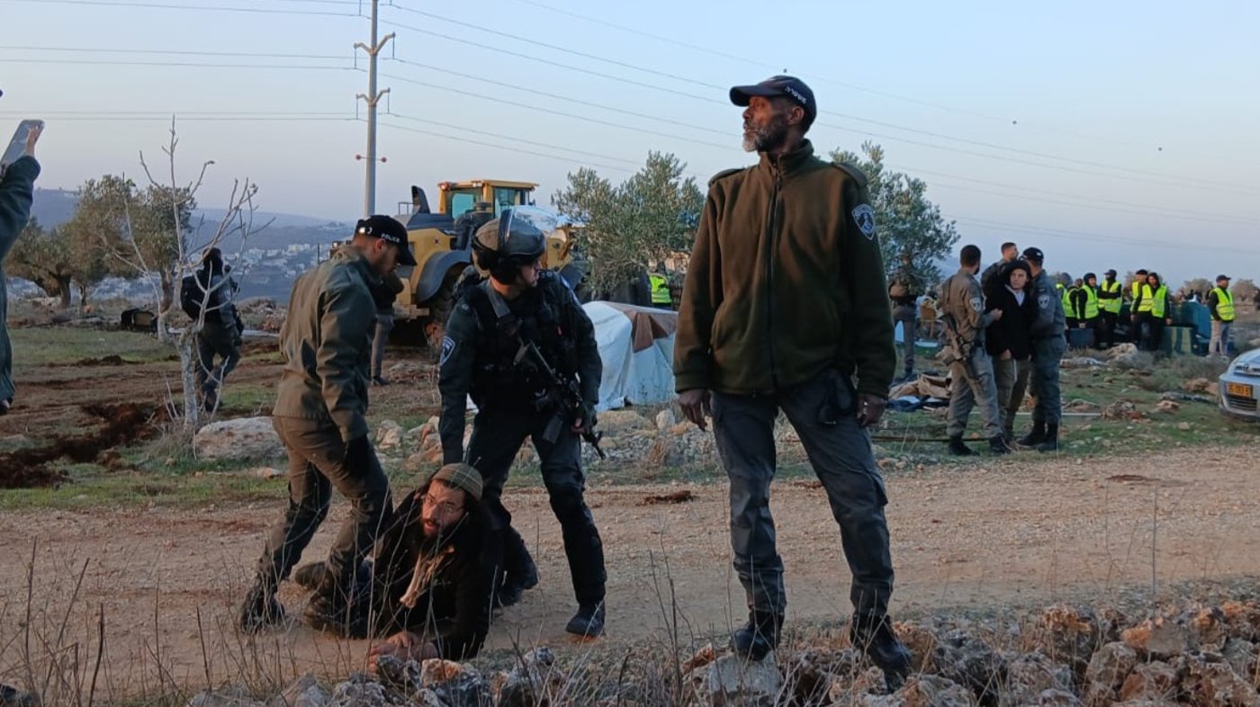 תיעוד מרגעי ההריסה