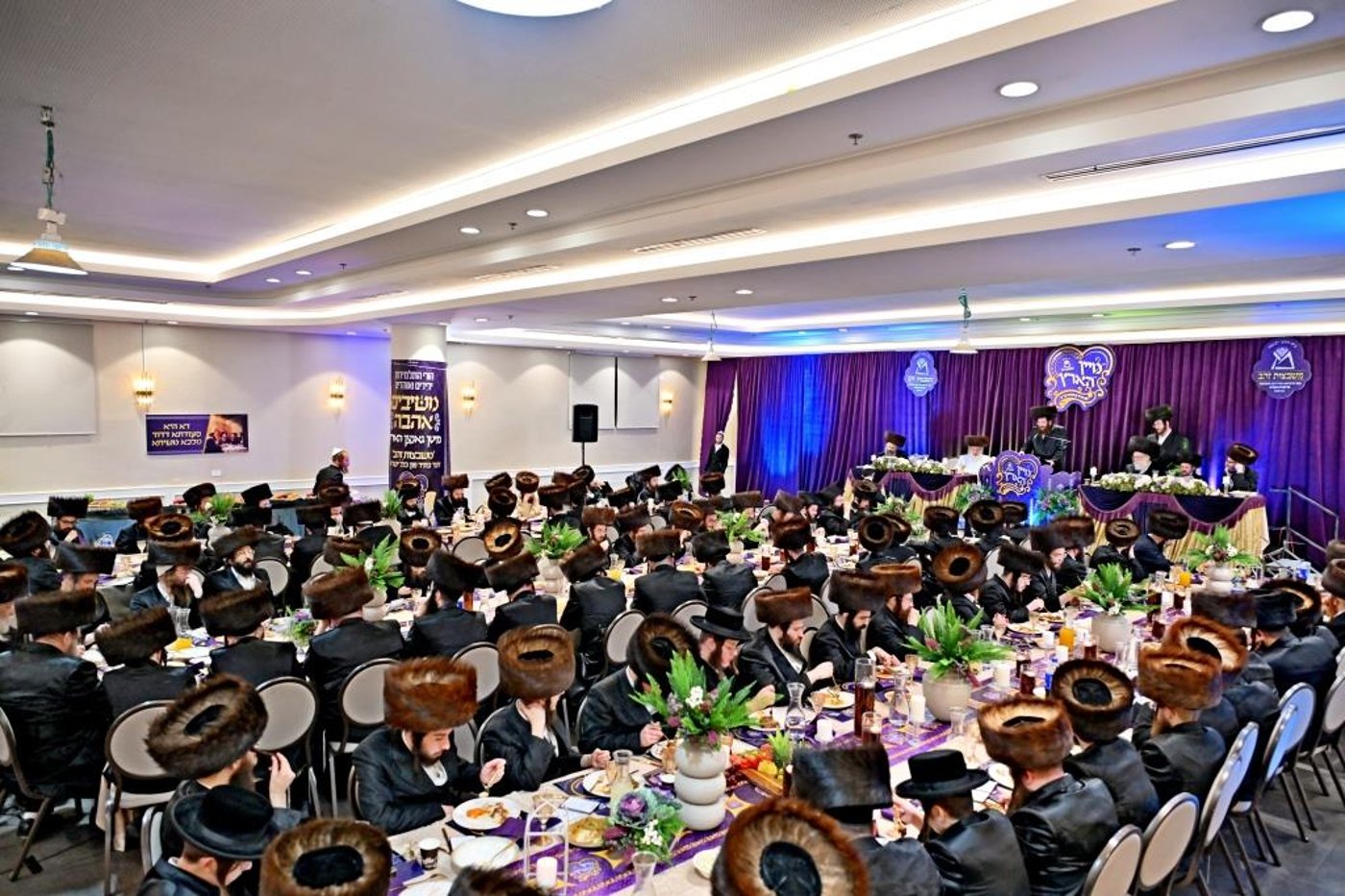 דינר לטובת בניית בנין בית החינוך לבנות משבצות זהב – בית שמש