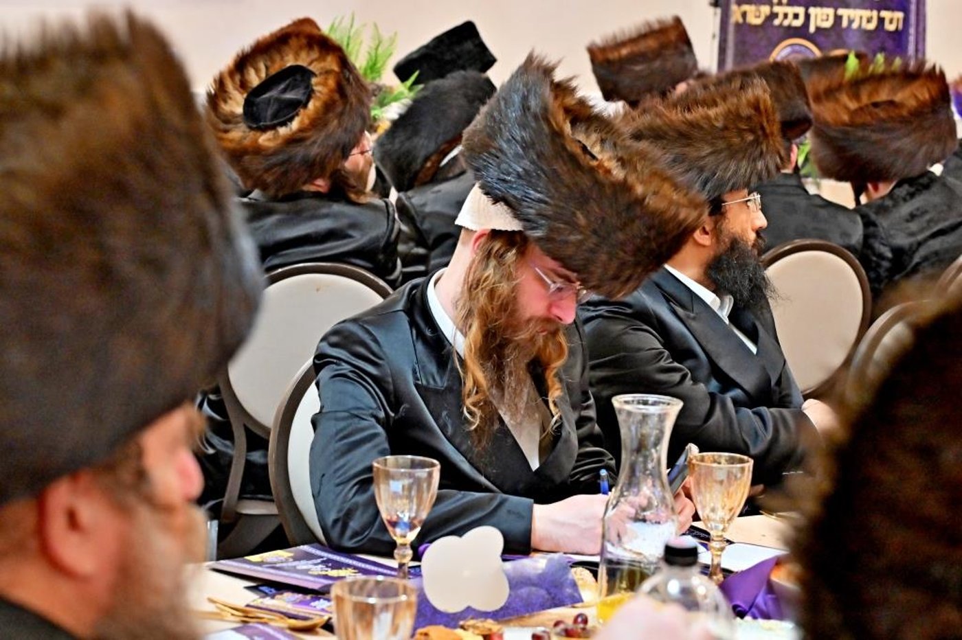 דינר לטובת בניית בנין בית החינוך לבנות משבצות זהב – בית שמש