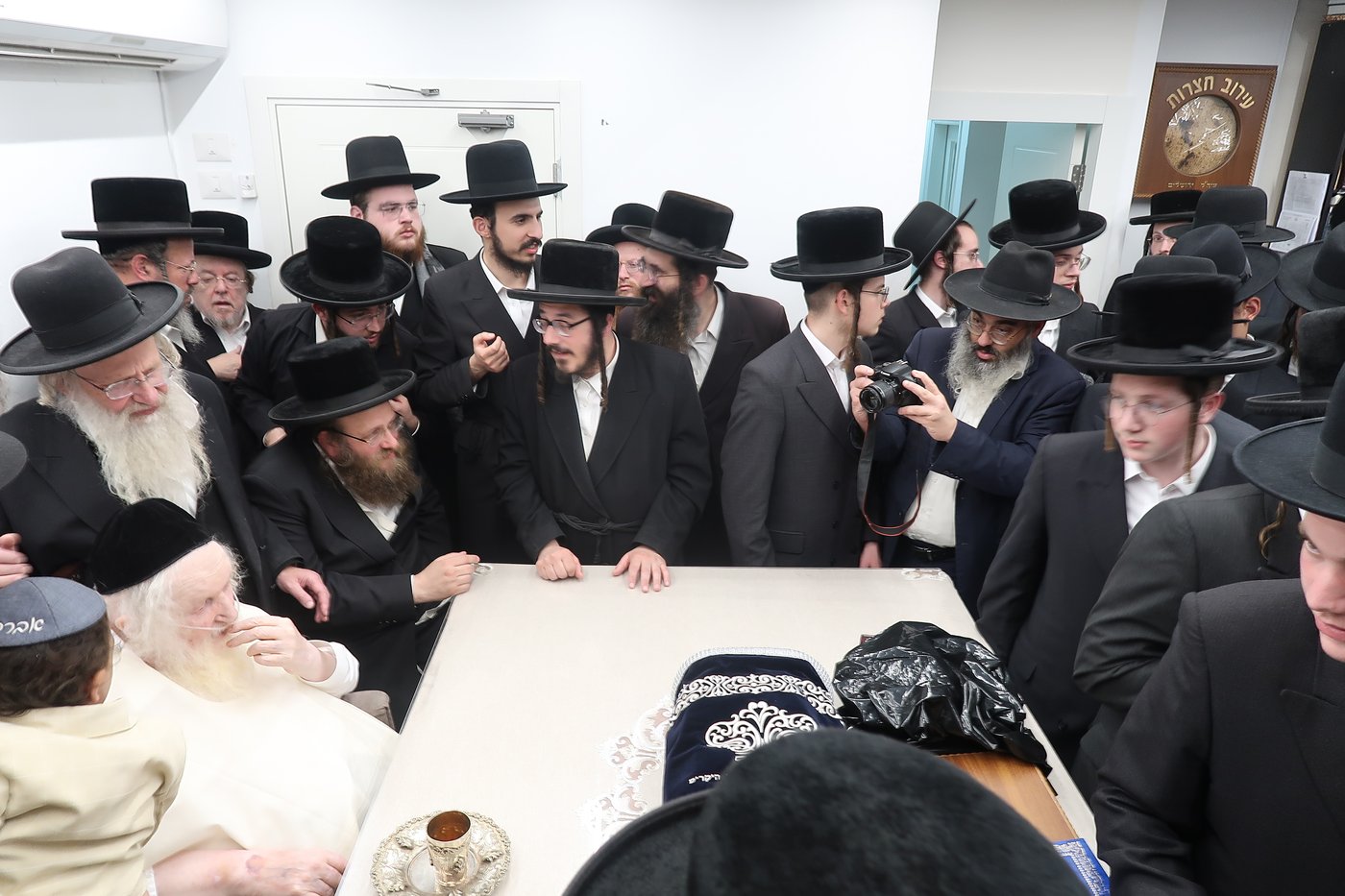 תלמידי 'שער המלך' אצל הגר"מ שטרנבוך