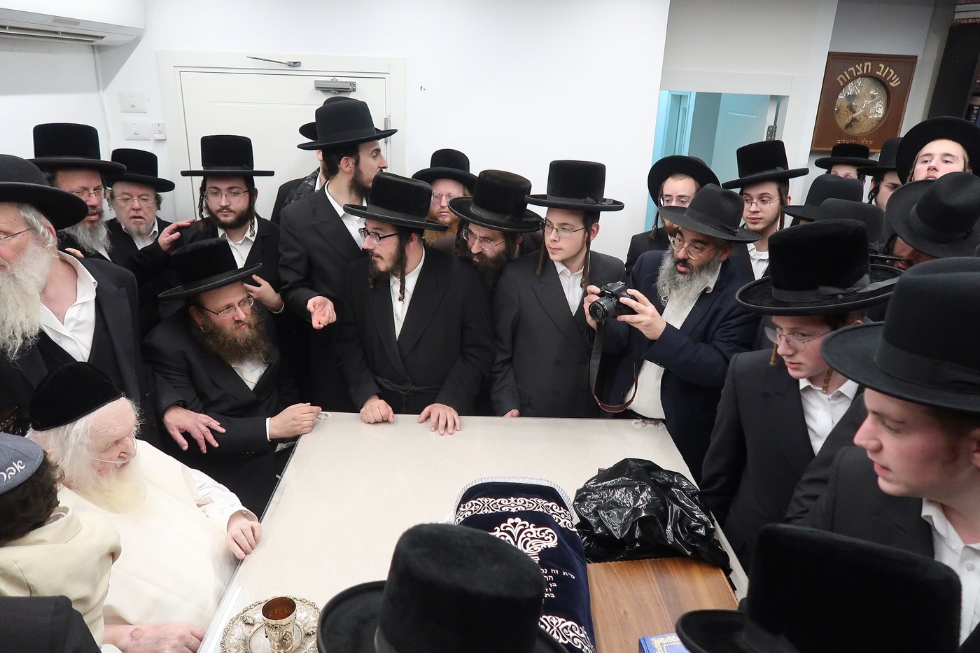 תלמידי 'שער המלך' אצל הגר"מ שטרנבוך