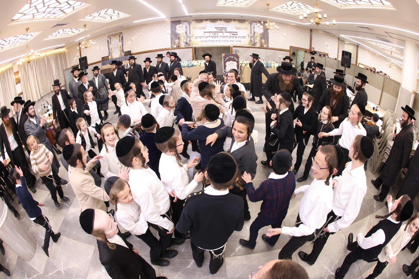 מעמד כבוד התורה בת"ת 'נהלך ברגש' בביתר