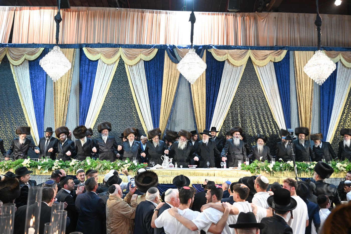 שמחת בית קוזניץ - סטראזניץ - אונגוואר