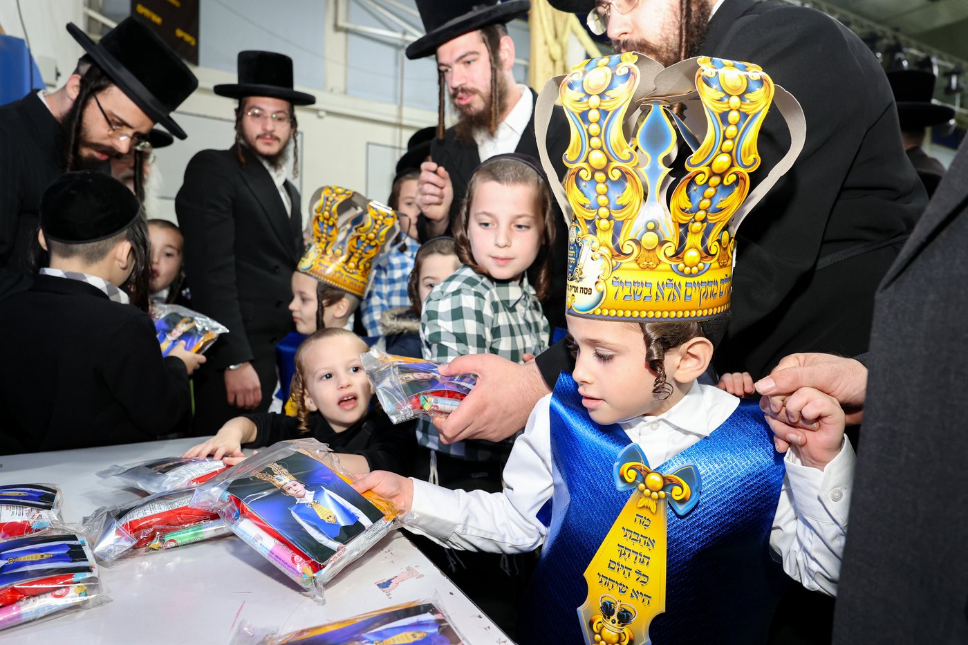 חומש סעודה בתלמוד תורה צאנז בני ברק