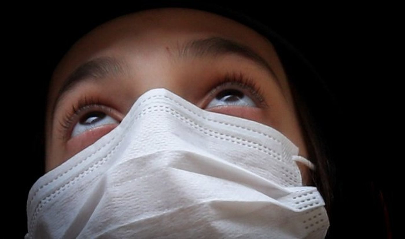 חוזרים לימי הקורונה? במערכות בריאות במערב קוראים לעטות מסיכה במקומו ציבוריים