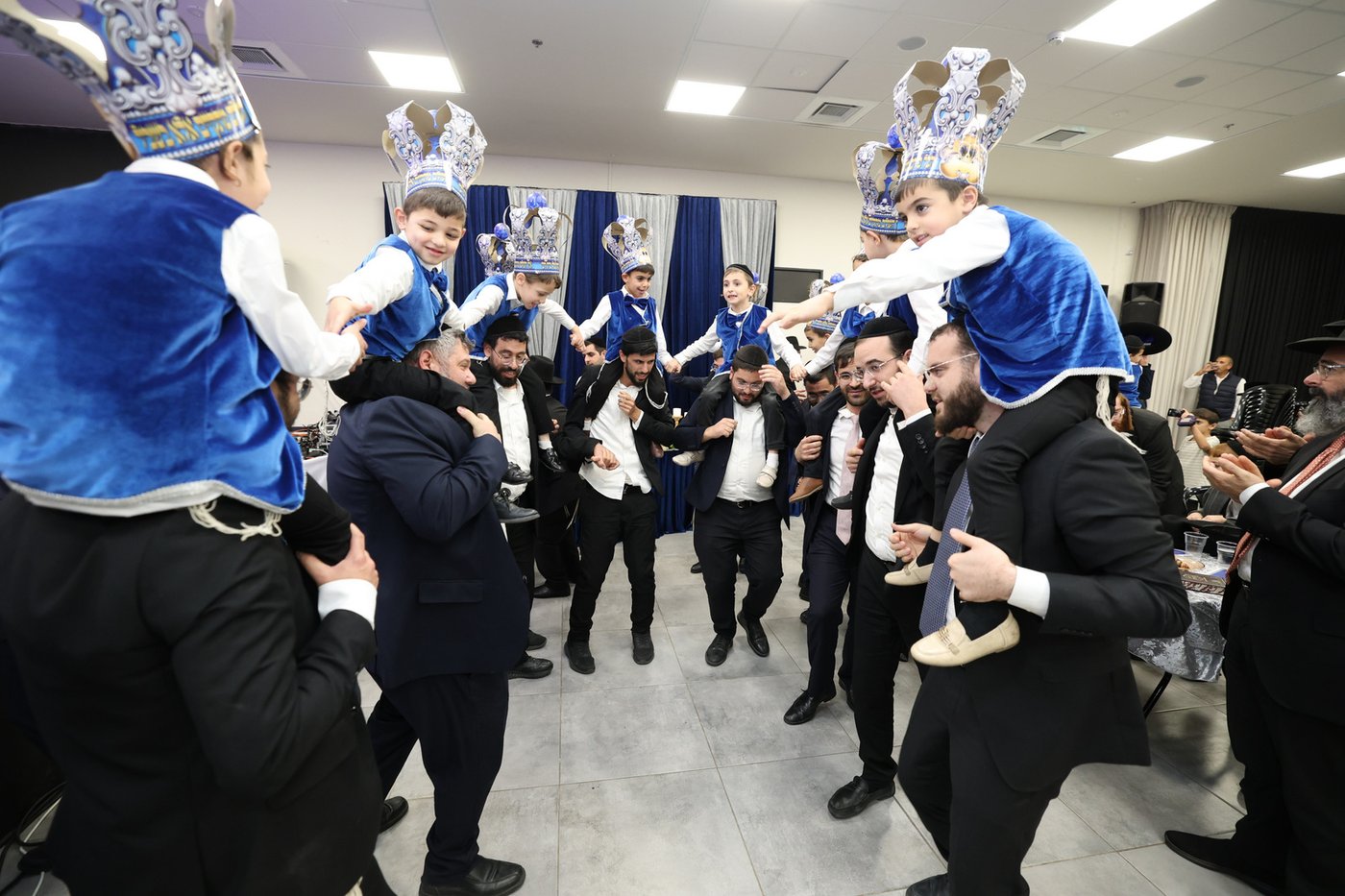 מסיבת חומש בת"ת "תורת השם" בבית שמש