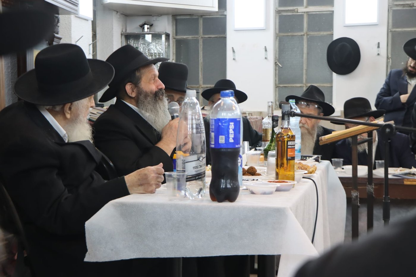 הרב שלום מרדכי רובשקין בהתוועדות י"ט כסלו