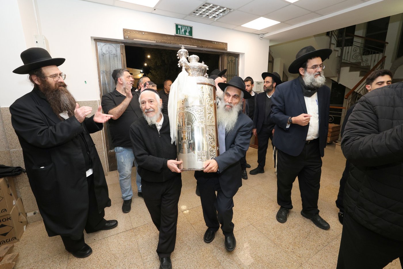 הכנסת ס"ת וחנוכת הבית לביהמ"ד "מדרש בית נשיא"  בראשל"צ