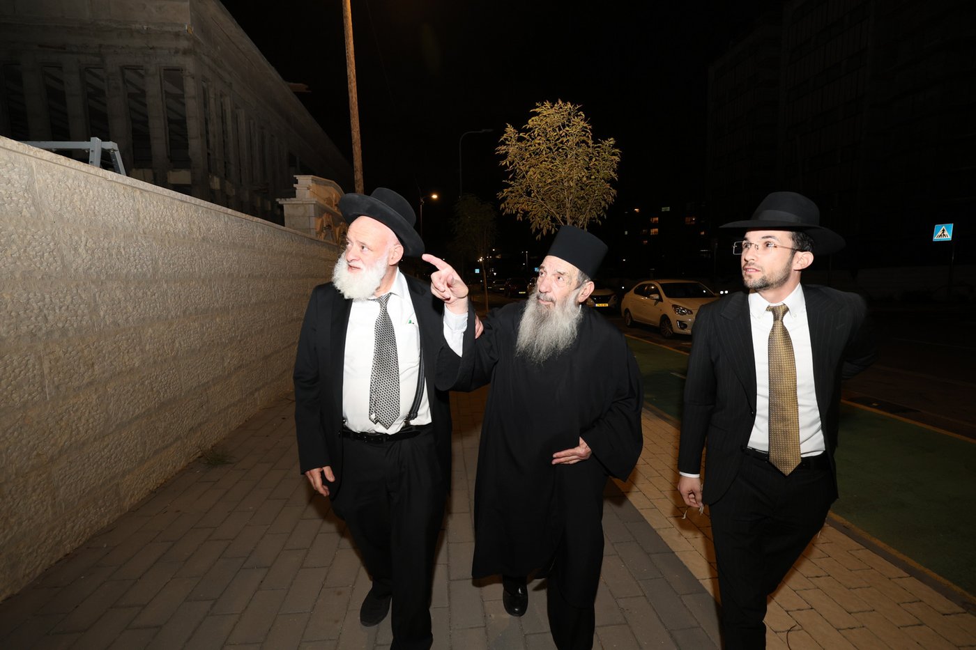 הכנסת ס"ת וחנוכת הבית לביהמ"ד "מדרש בית נשיא"  בראשל"צ