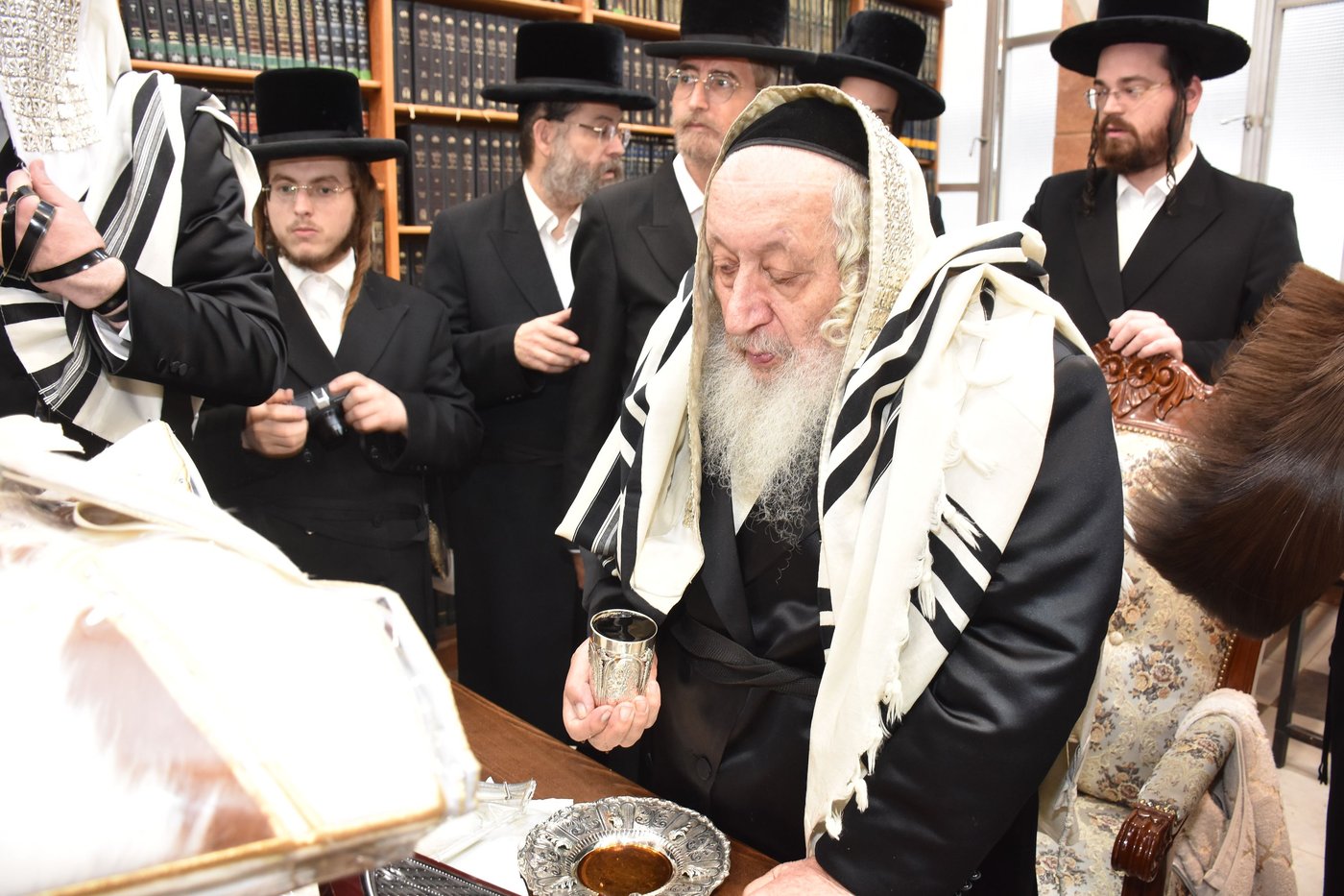 שמחת הברית לנין האדמו"ר מנאראל 