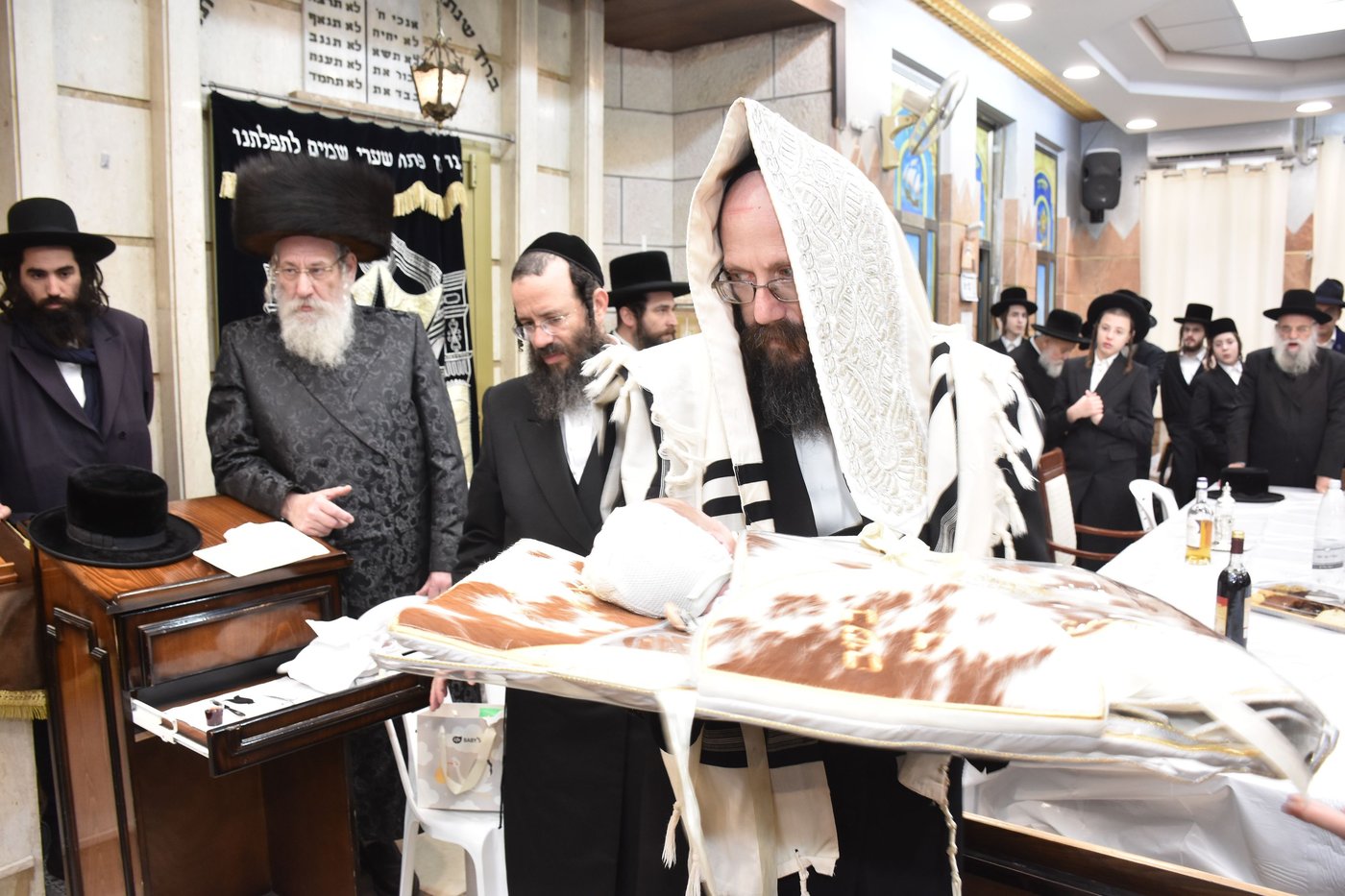 שמחת הברית לנין האדמו"ר מנאראל 