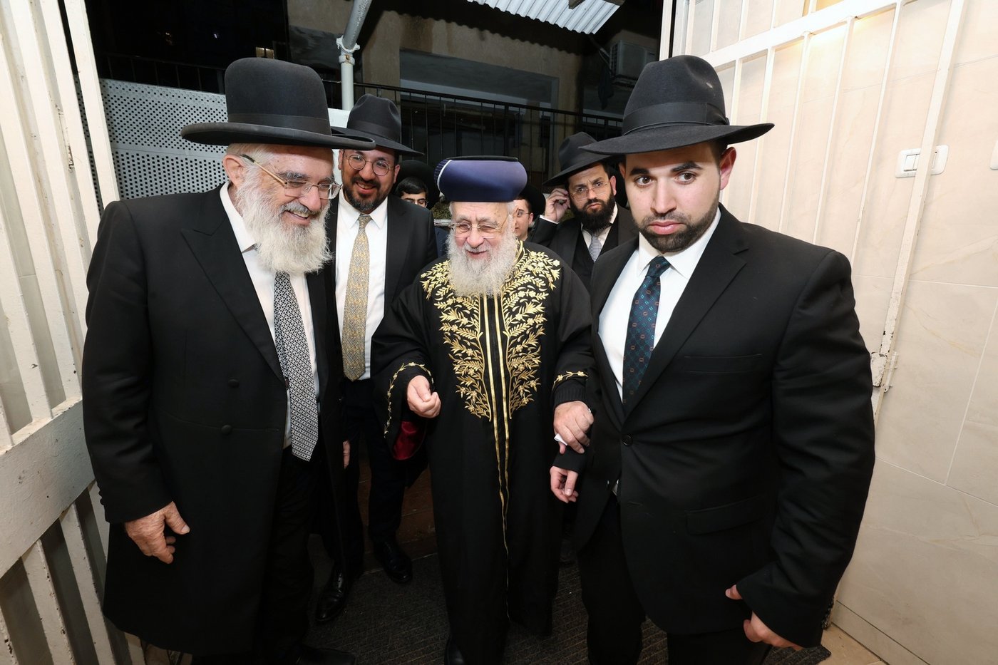 הראשל"צ הגר"י יוסף בביקור בישיבת 'אור אברהם'