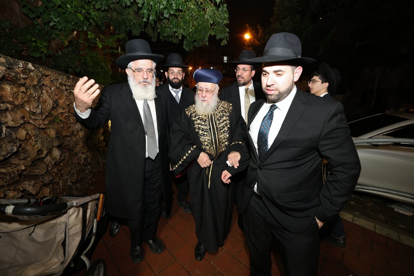 הראשל"צ הגר"י יוסף בביקור בישיבת 'אור אברהם'