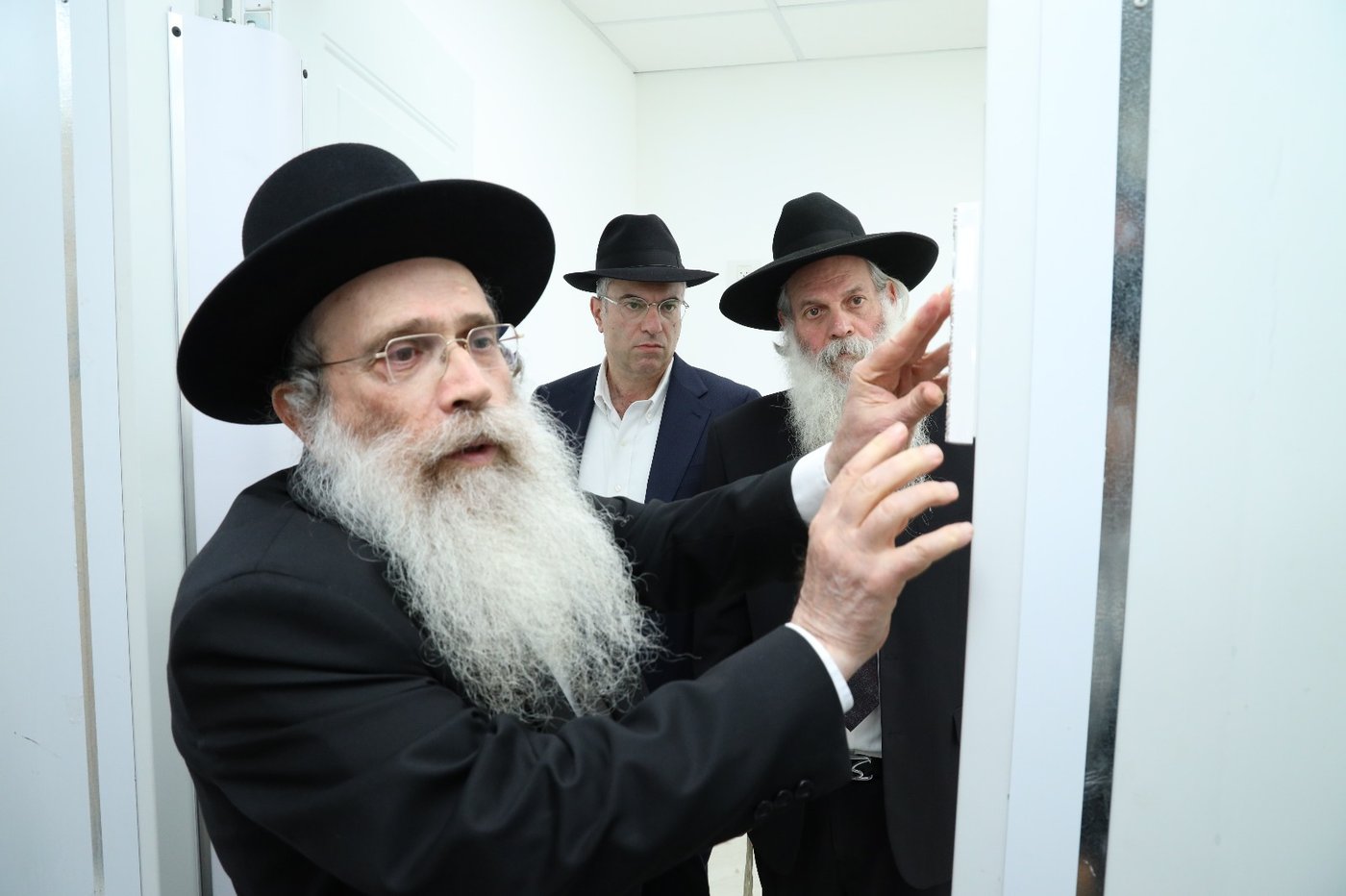 חנוכת הבית בישיבת אורחות חיים