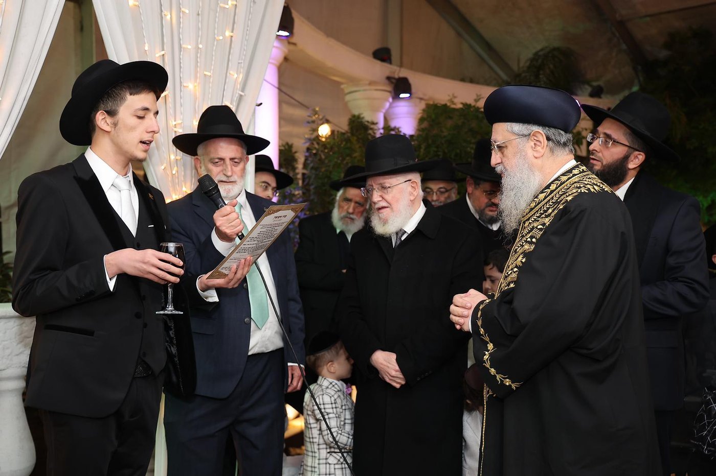 שמחת נישואי נכד הגר”מ מאזוז זצ"ל