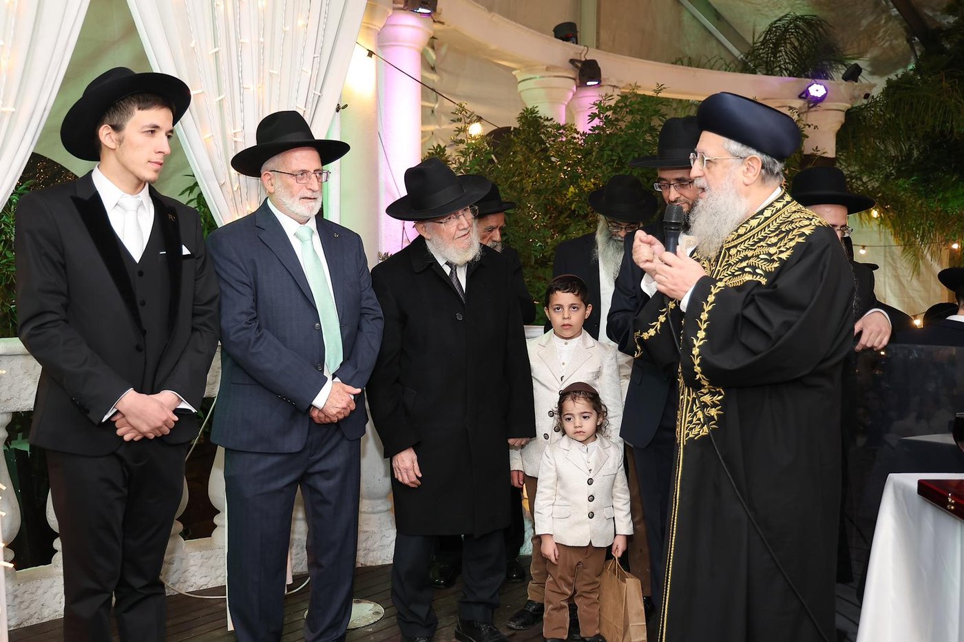 שמחת נישואי נכד הגר”מ מאזוז זצ"ל