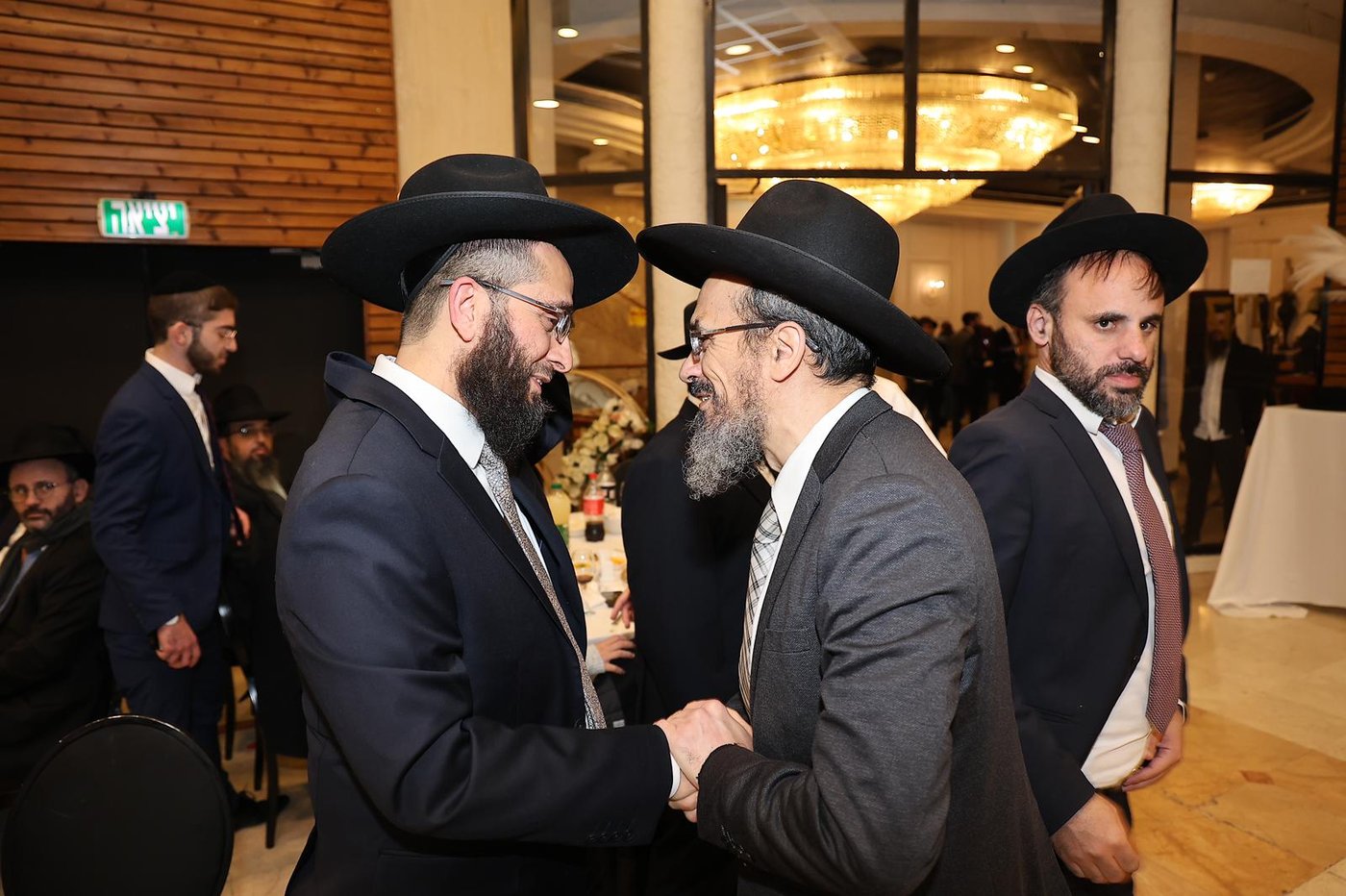 שמחת נישואי נכד הגר”מ מאזוז זצ"ל