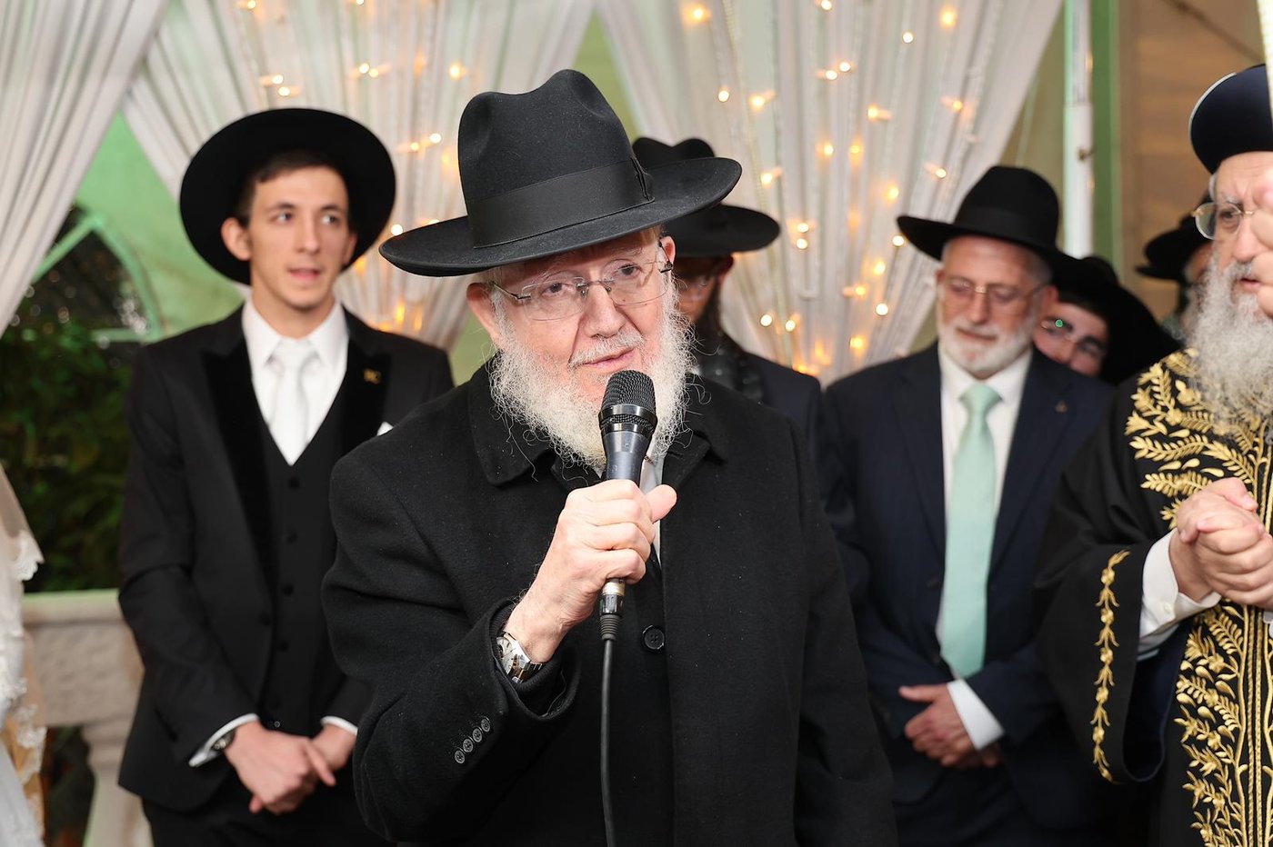 שמחת נישואי נכד הגר”מ מאזוז זצ"ל