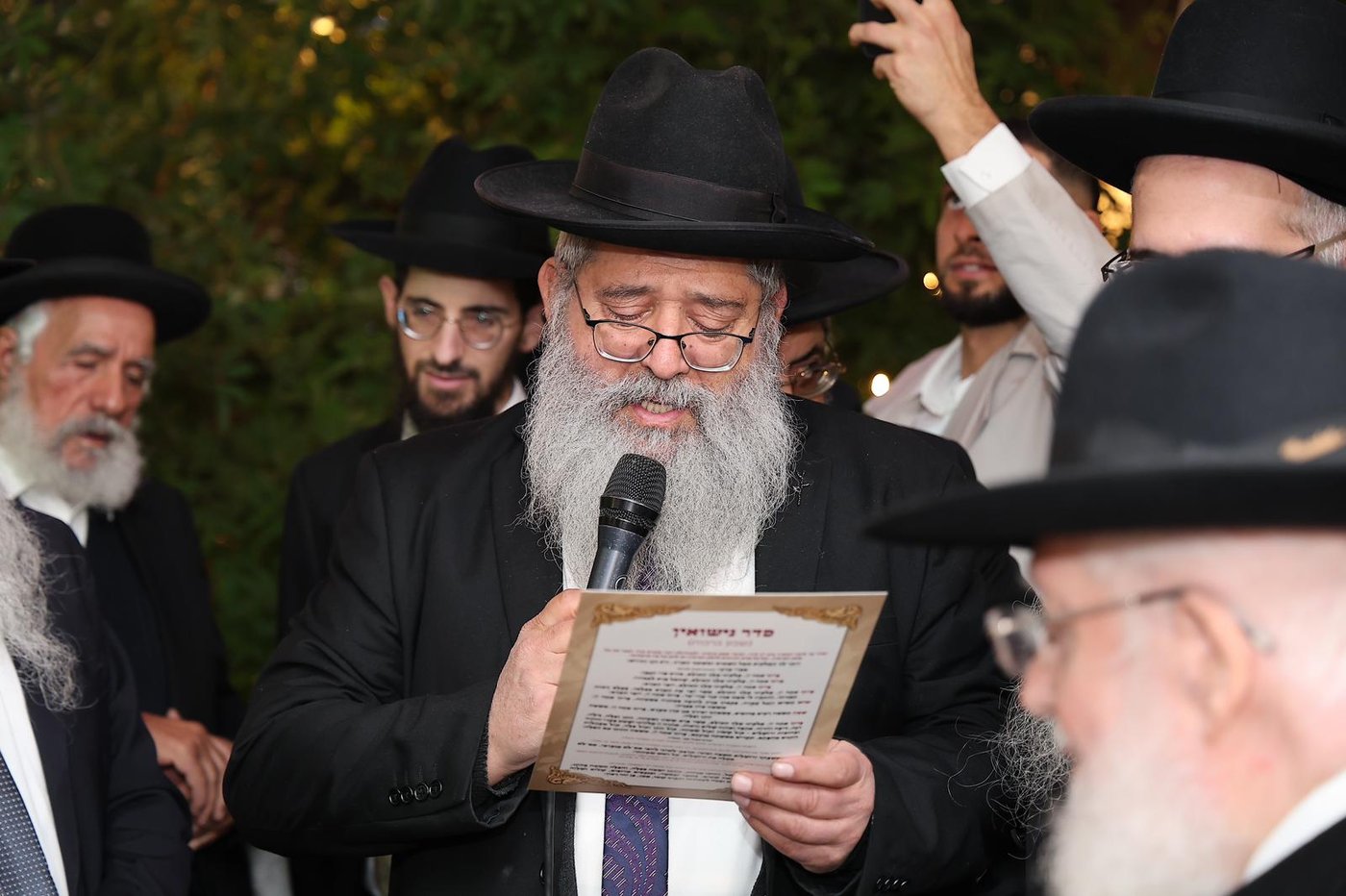 שמחת נישואי נכד הגר”מ מאזוז זצ"ל