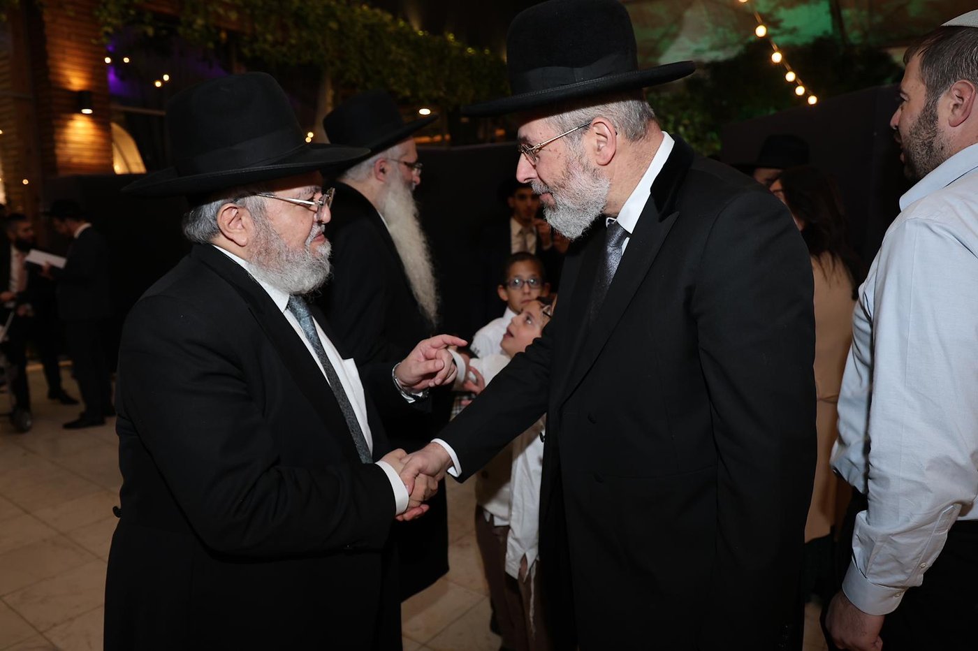 שמחת נישואי נכד הגר”מ מאזוז זצ"ל