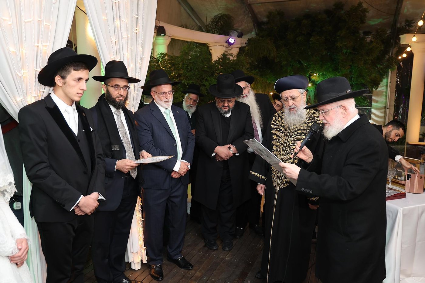 שמחת נישואי נכד הגר”מ מאזוז זצ"ל