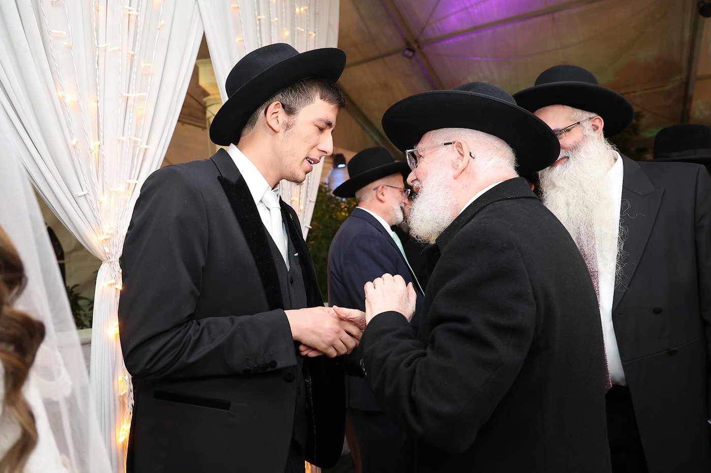שמחת נישואי נכד הגר”מ מאזוז זצ"ל