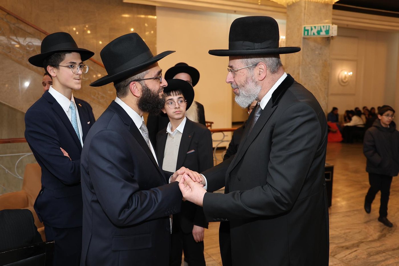 שמחת נישואי נכד הגר”מ מאזוז זצ"ל