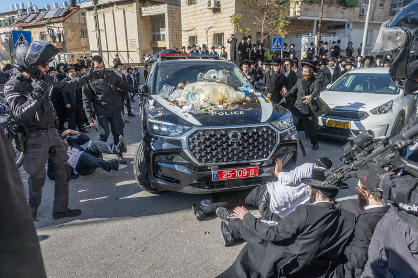 המהומה בירושלים