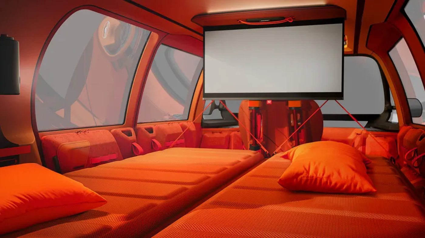 מסך המאפשר השתתפות בישיבות מקוונות ומושבים שהופכים למיטות