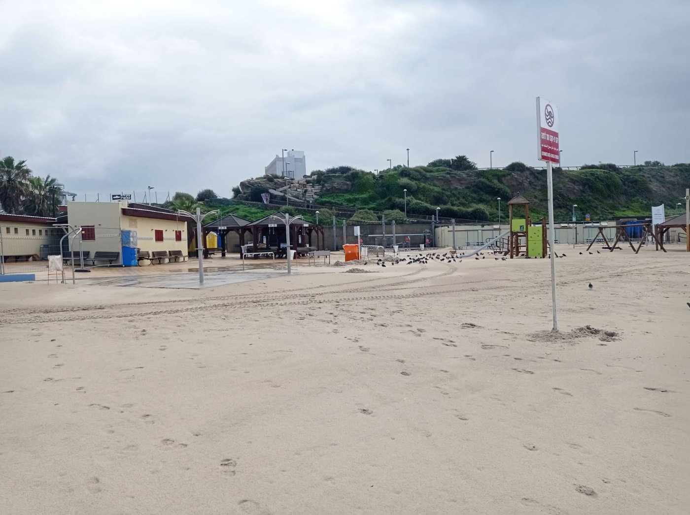 החוף הנפרד בתל אביב - לפני הרחבה