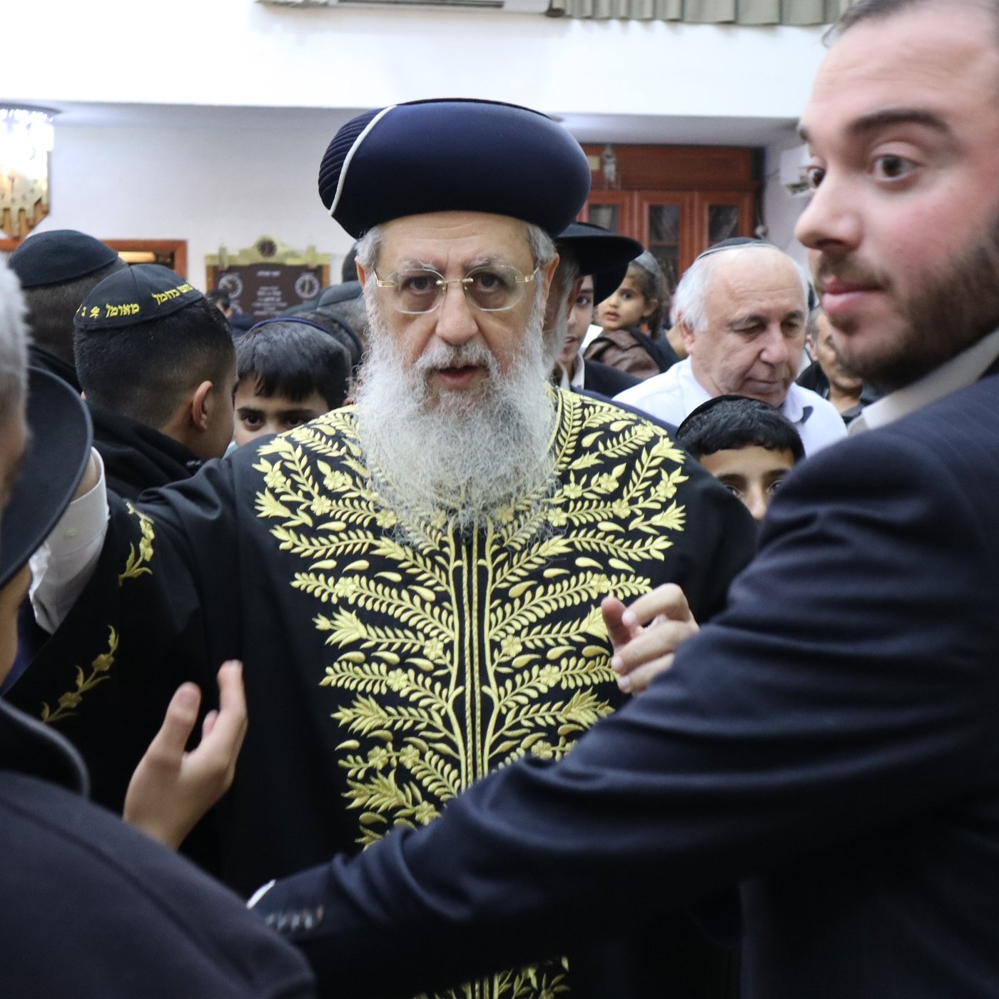 הראשל"צ הגר"ד יוסף בביקור במושב אחיעזר