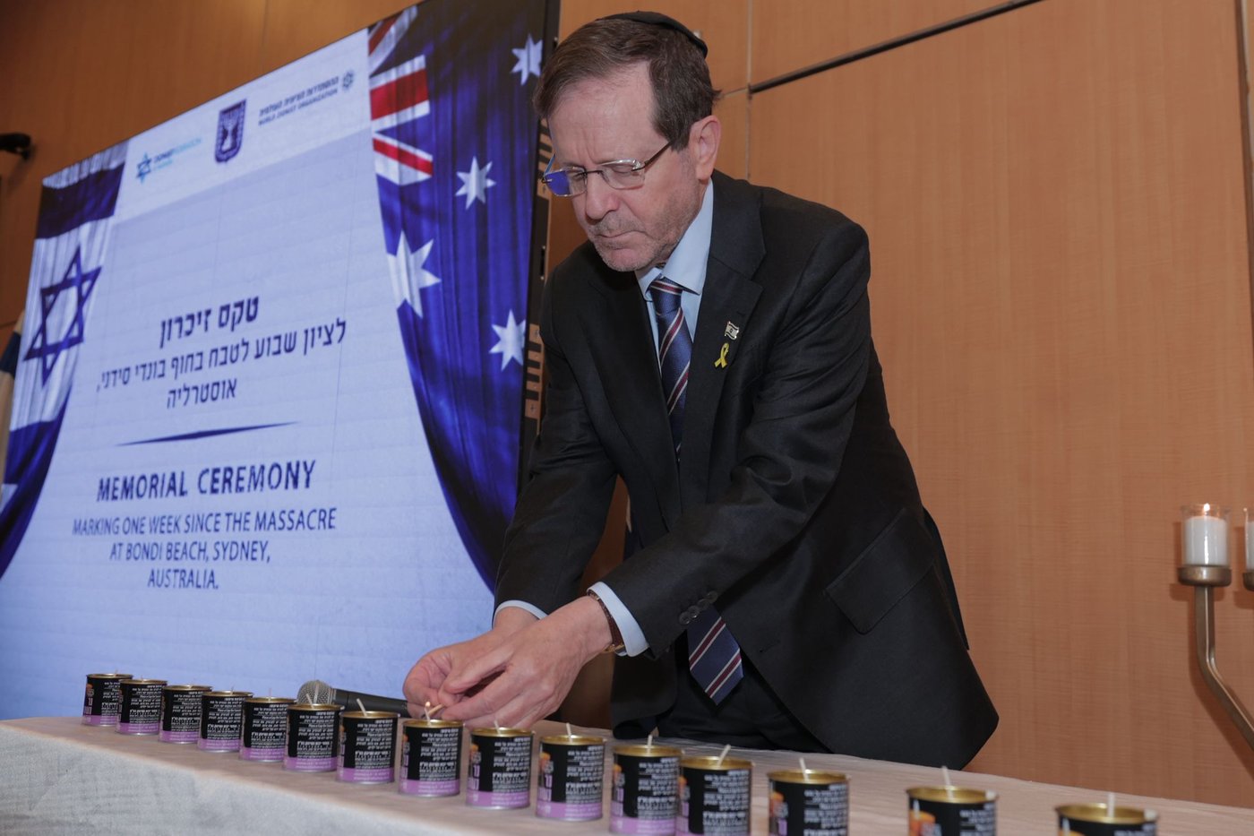 הנשיא הרצוג בהדלקה, הבוקר