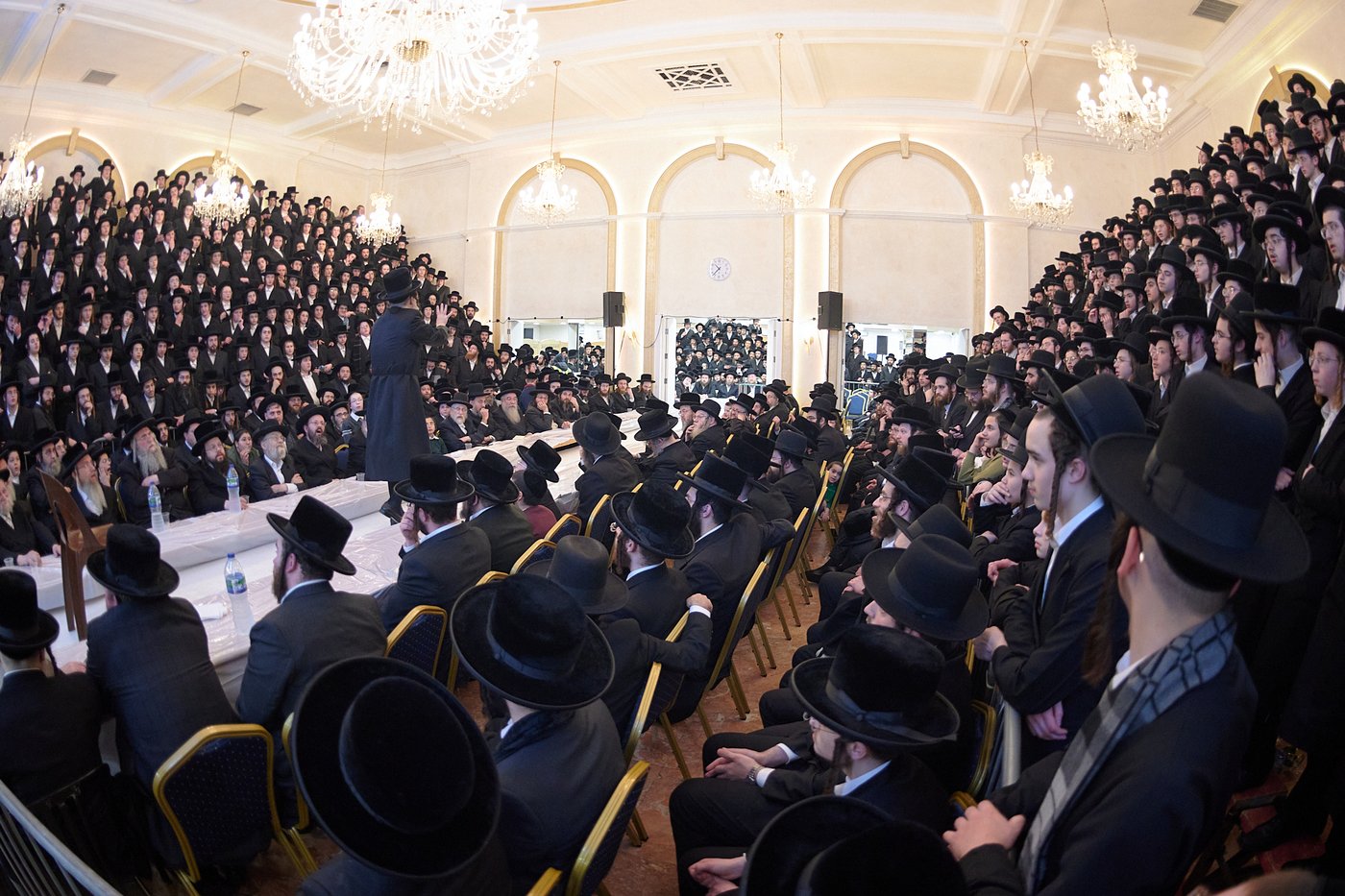 זאת חנוכה אצל הרה"צ רבי שמעלקא בידרמן בלונדון