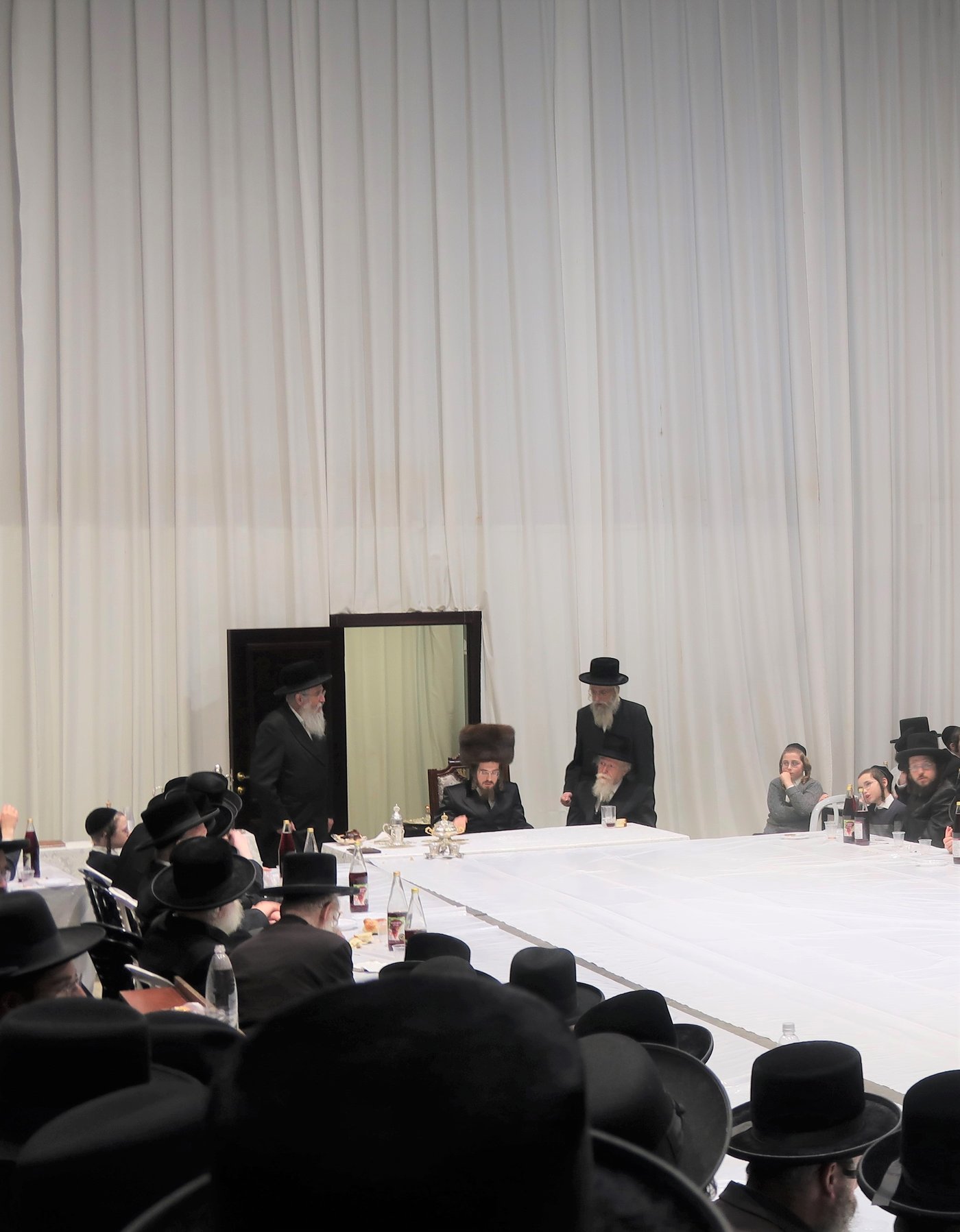 זאת חנוכה בחצה"ק סאדיגורה